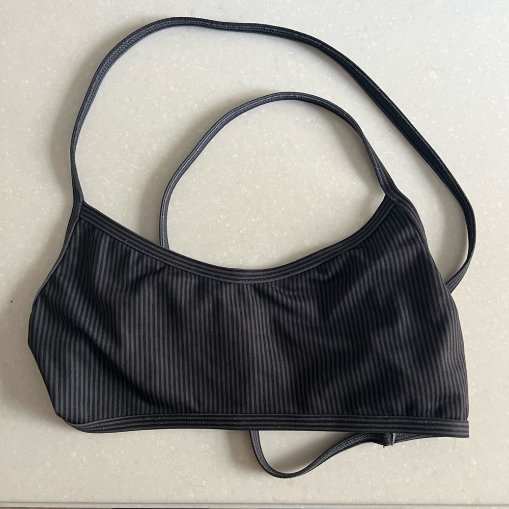 Jolyn Adrian Top L